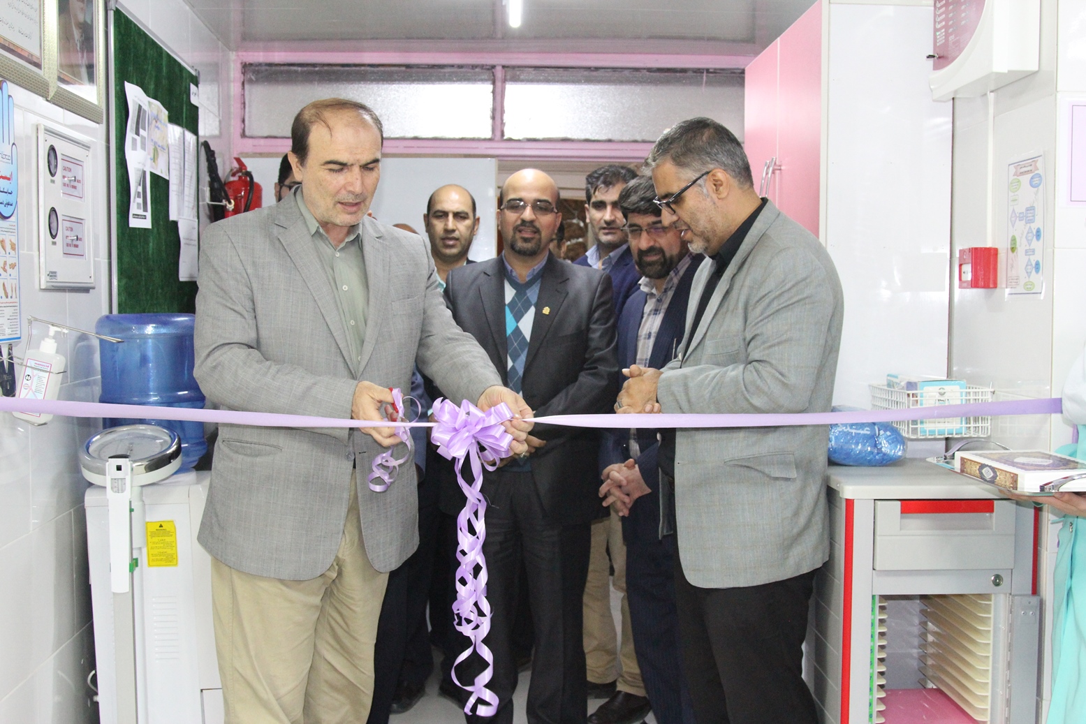 بخش انکولوژی اطفال مرکز آموزشی درمانی شهید مدنی خرم آباد افتتاح شد