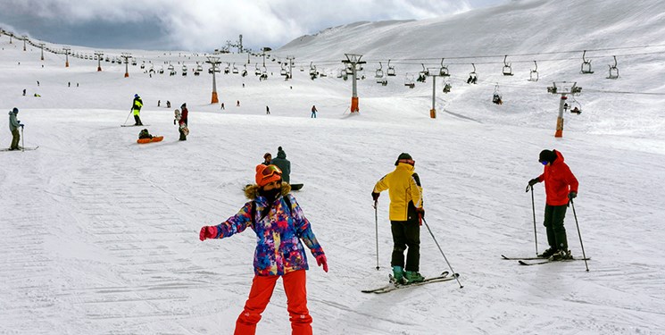 پیست اسکی الیگودرز تاییدیه فنی فدراسیون جهانی اسکی را دریافت کرد