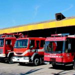 سوختن آتش نشان های خرم آباد در ساختن با کمبود تجهیزات