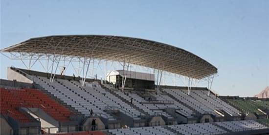پیشرفت فیزیکی ۸۶درصدی ورزشگاه خرم‌آباد/ این پروژه‌ پایان تابستان به بهره‌برداری میرسد