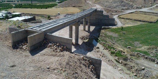 پیشرفت فیزیکی ۴۵ درصدی عملیات اجرایی راه آهن خرم آباد- دورود
